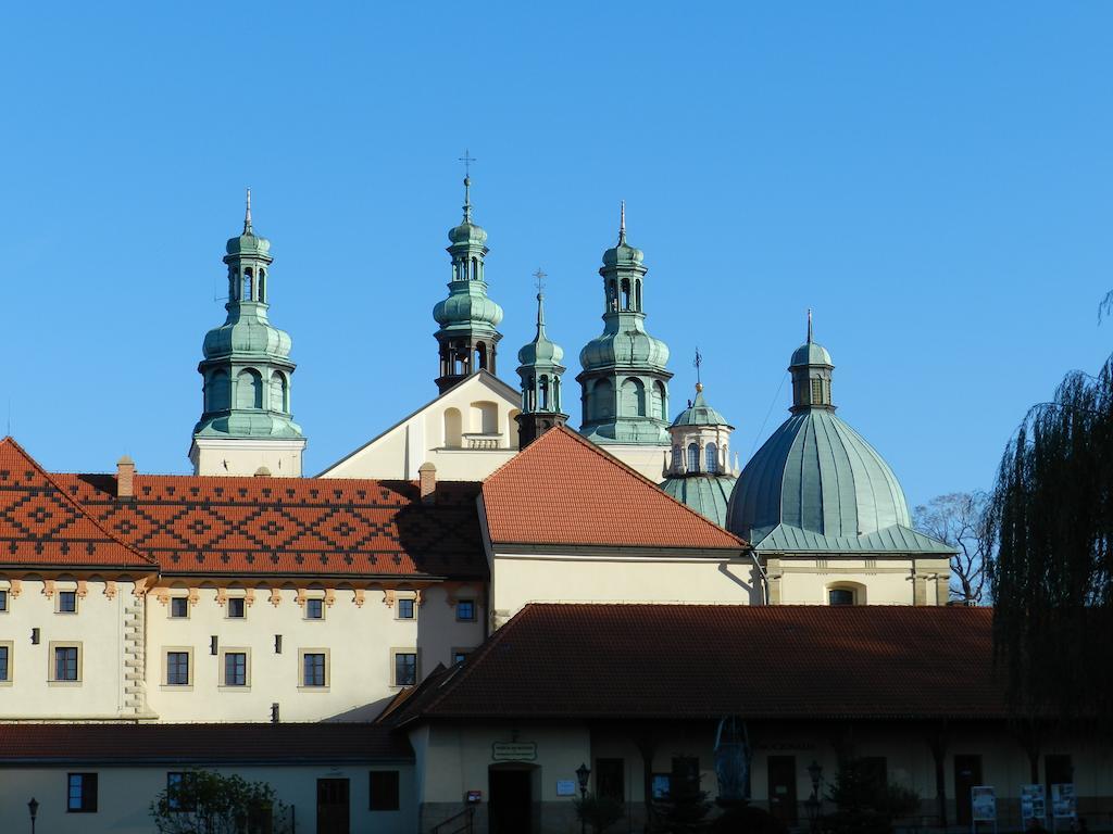 Dom Pielgrzyma Hotel Kalwaria Zebrzydowska Exterior photo